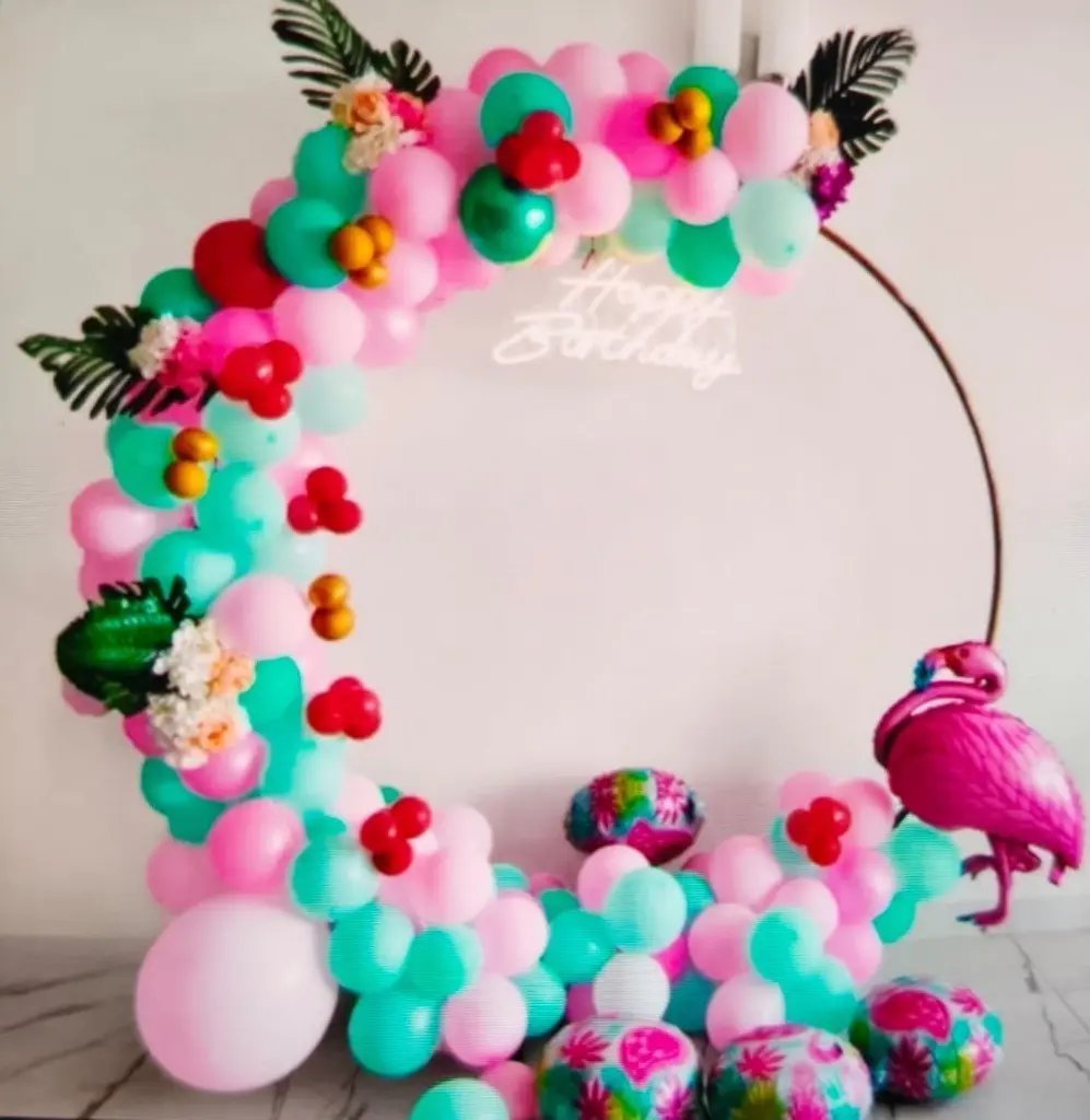 Classy Flamingo Birthday Ring Decoration